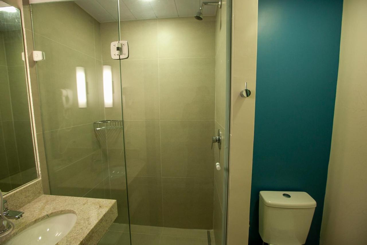 ז'אבואטו דוס גוארראפס Ibis Budget Recife Jaboatao מראה חיצוני תמונה