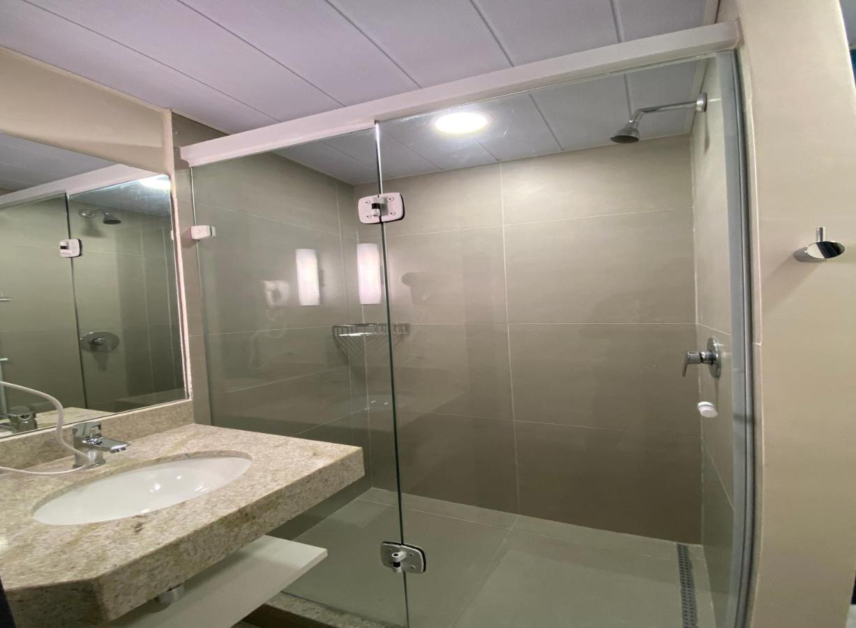 ז'אבואטו דוס גוארראפס Ibis Budget Recife Jaboatao מראה חיצוני תמונה